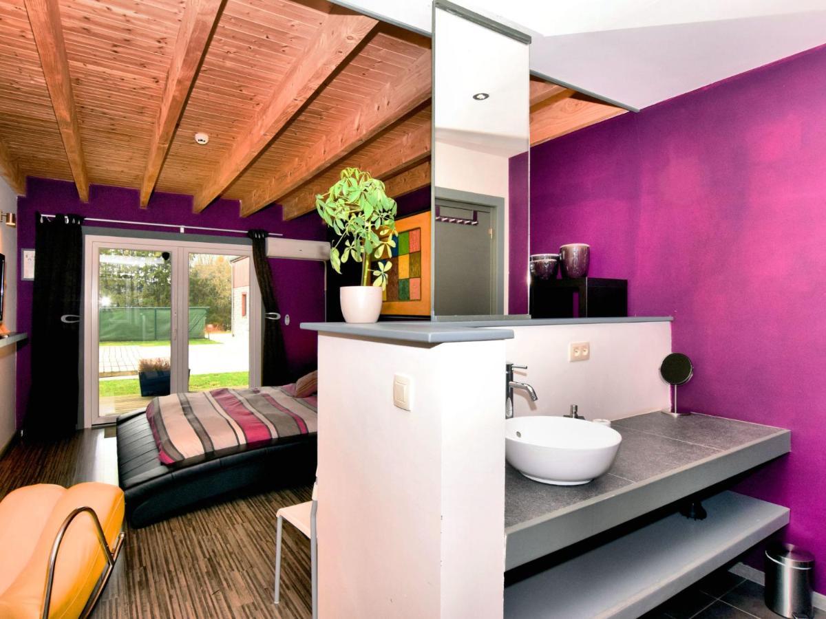 Beautiful Villa With Heated Outdoor Pool Manhay Exterior foto